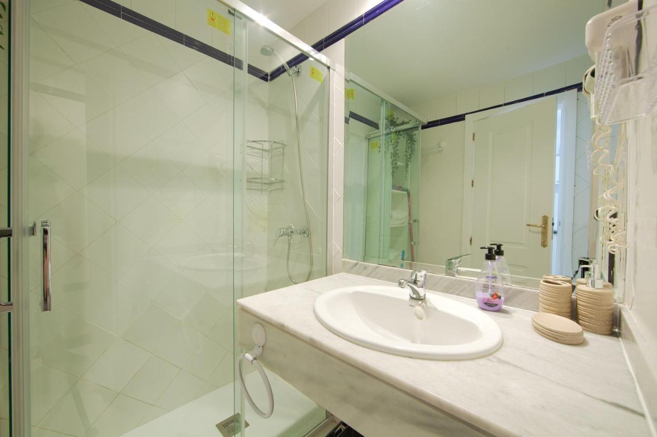 Varios Apartamentos Romana Playa Elviria Marbella Eksteriør bilde