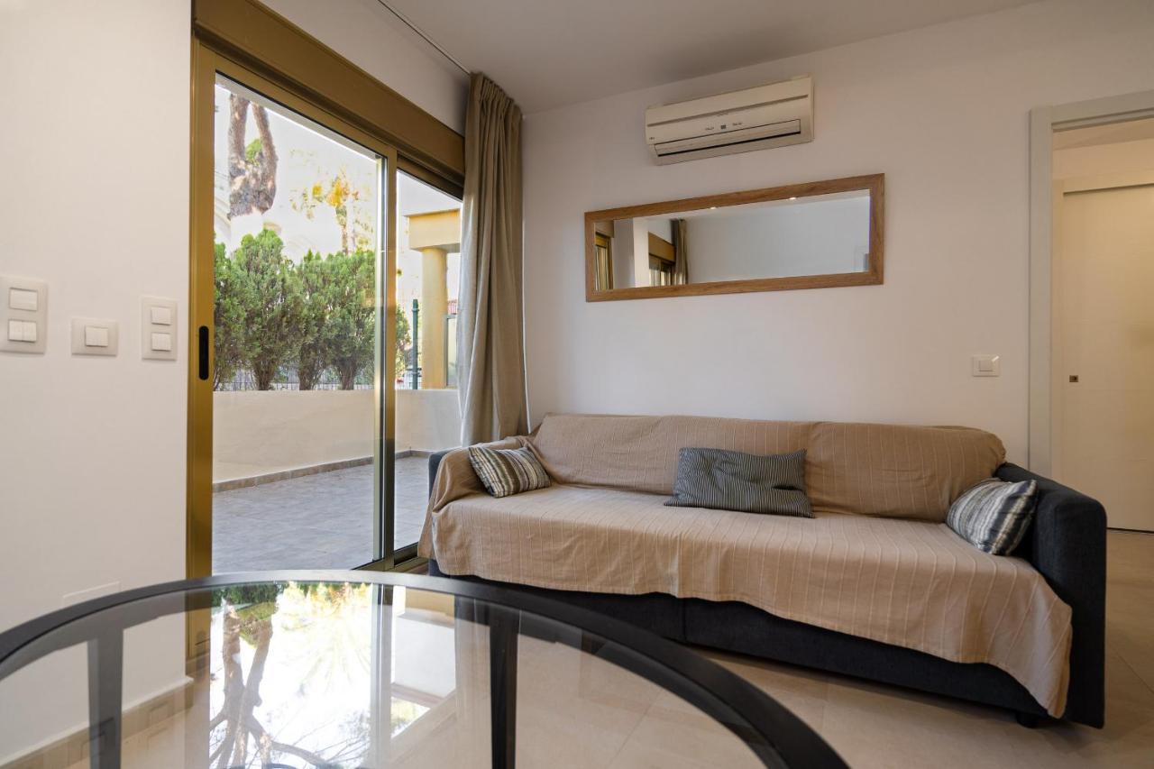 Varios Apartamentos Romana Playa Elviria Marbella Eksteriør bilde