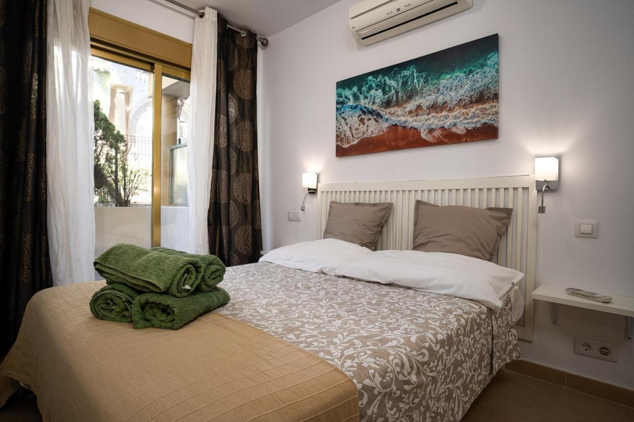 Varios Apartamentos Romana Playa Elviria Marbella Eksteriør bilde